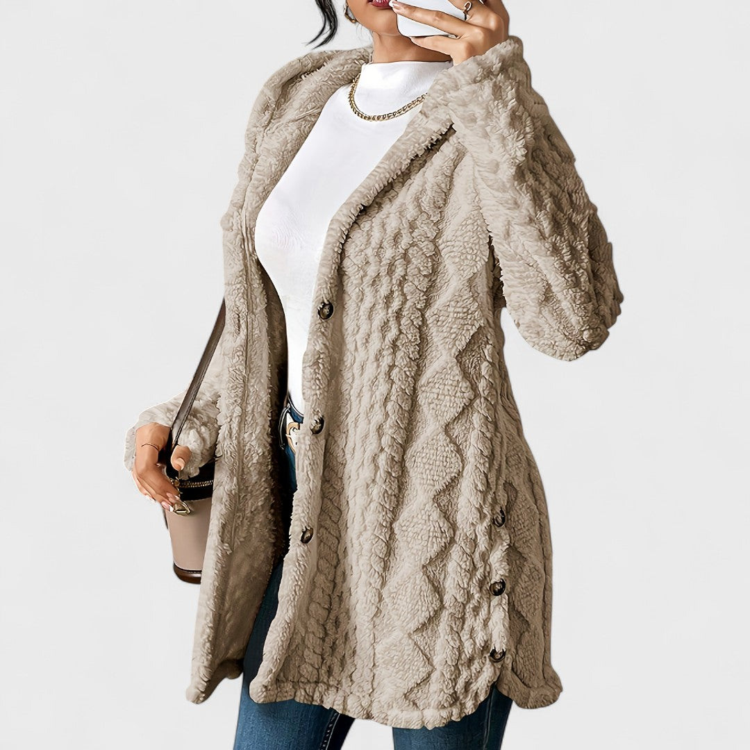 Elżbieta - Cardigan mit warmer Kapuze und Zopfmuster