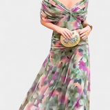 Magda™ | Vネックの花柄ロングドレス