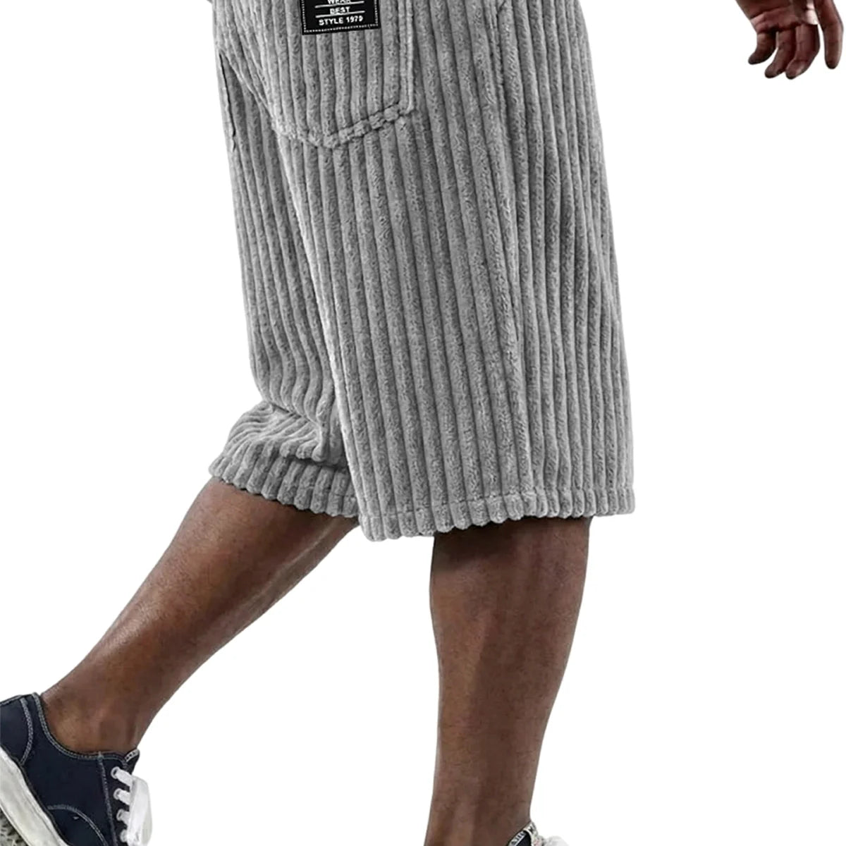 Cord Shorts mit Stickdetail