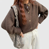 Beata - Kurzer Strick-Cardigan mit Stehkragen