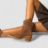 Darcy | Bestickte Western-Stiefeletten