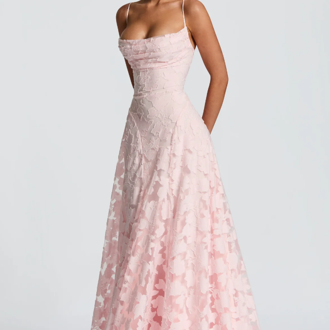 SOFIA | Elegantes Spitzen Maxi Kleid