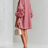 Freja | Elegantes Minikleid mit Puffärmeln, Blumenknöpfen und Blumenmanschetten