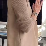 Amora - Eleganter Blazer mit Geflochtenen Ärmeln