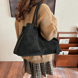 Kyadeeih | スタイリッシュなトートバッグ