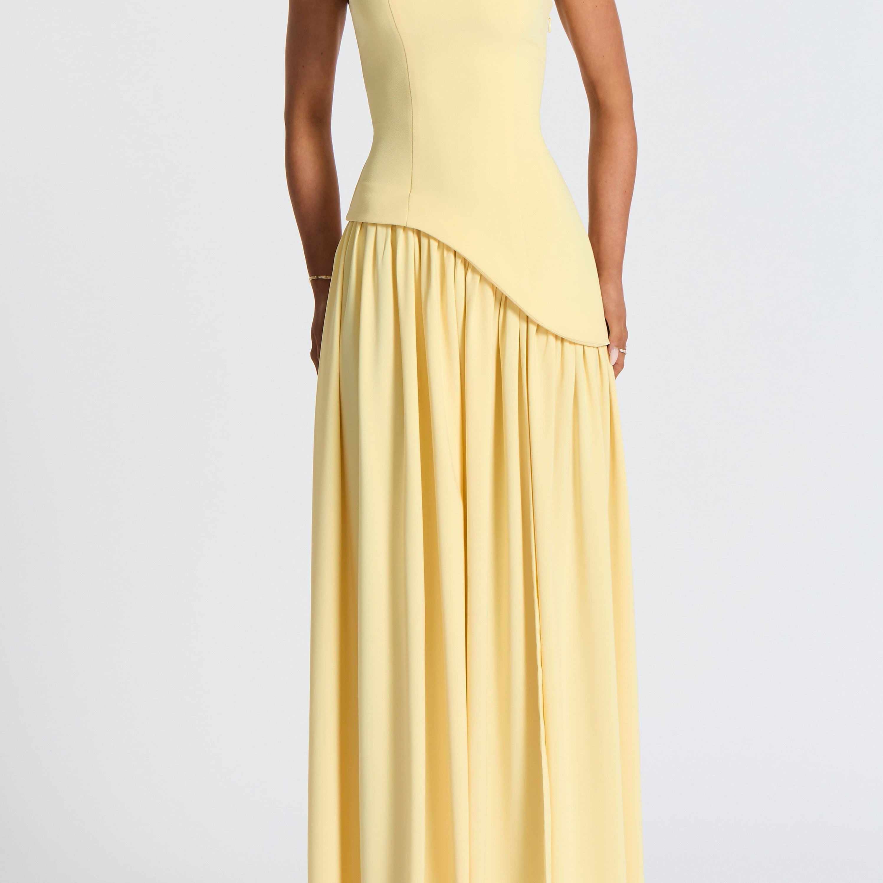 LINA | Trägerloses Maxikleid mit Hohem Schlitz