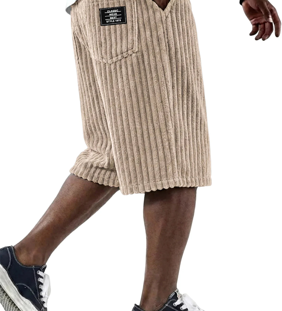Cord Shorts mit Stickdetail